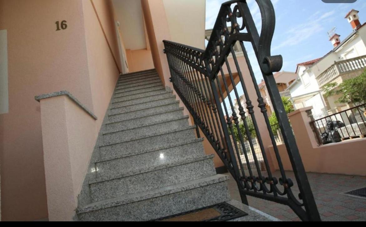 Villa Nera Vodice Exteriér fotografie